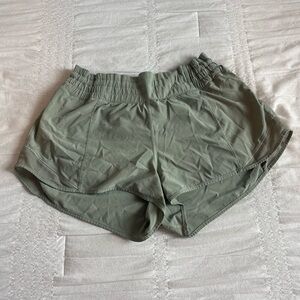 Lululemon Athletica 2.5 inch Hotty Hot High Rise Green Athletic Shorts